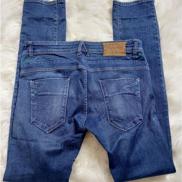 Zara Men's Denim Jeans - Picture 6 of 11